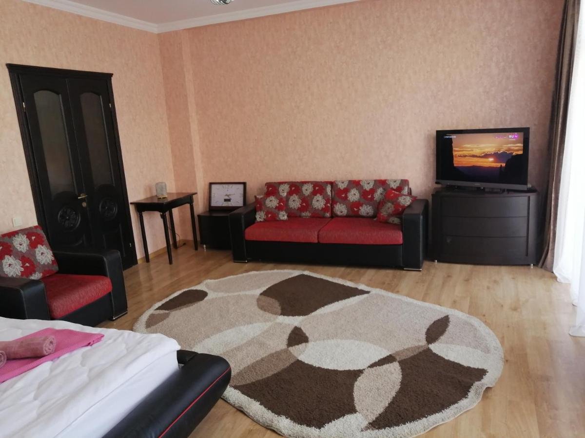 Apartments In The Historical Center Of Batumi, Near The Seaside Park Extérieur photo