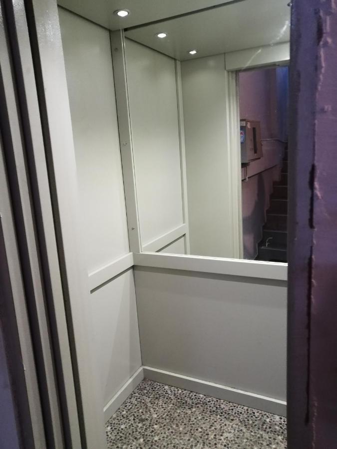 Apartments In The Historical Center Of Batumi, Near The Seaside Park Extérieur photo